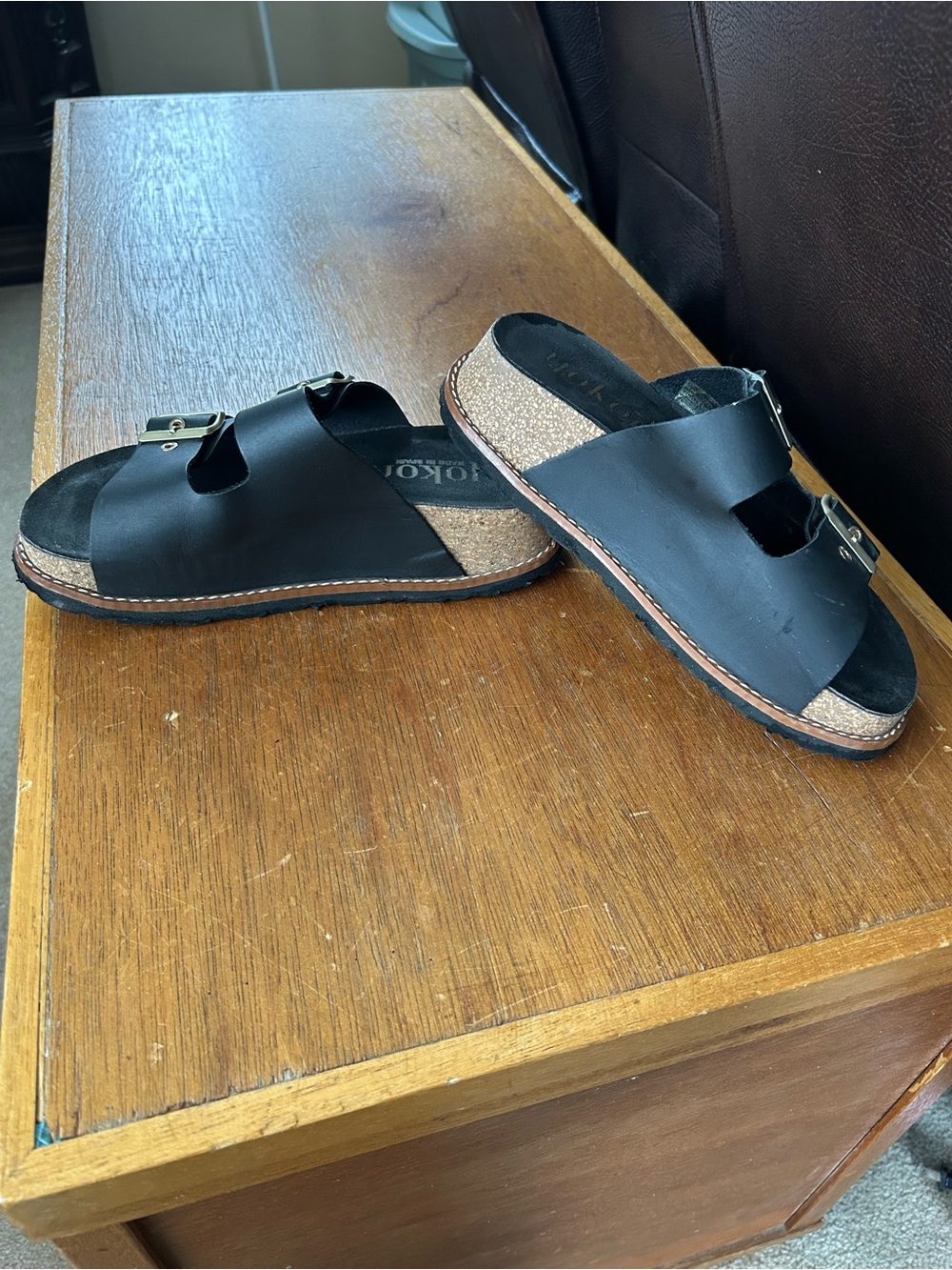 Yokono Black platform Cork-Trim Gold Buckle Sandals - Picture 10 of 10